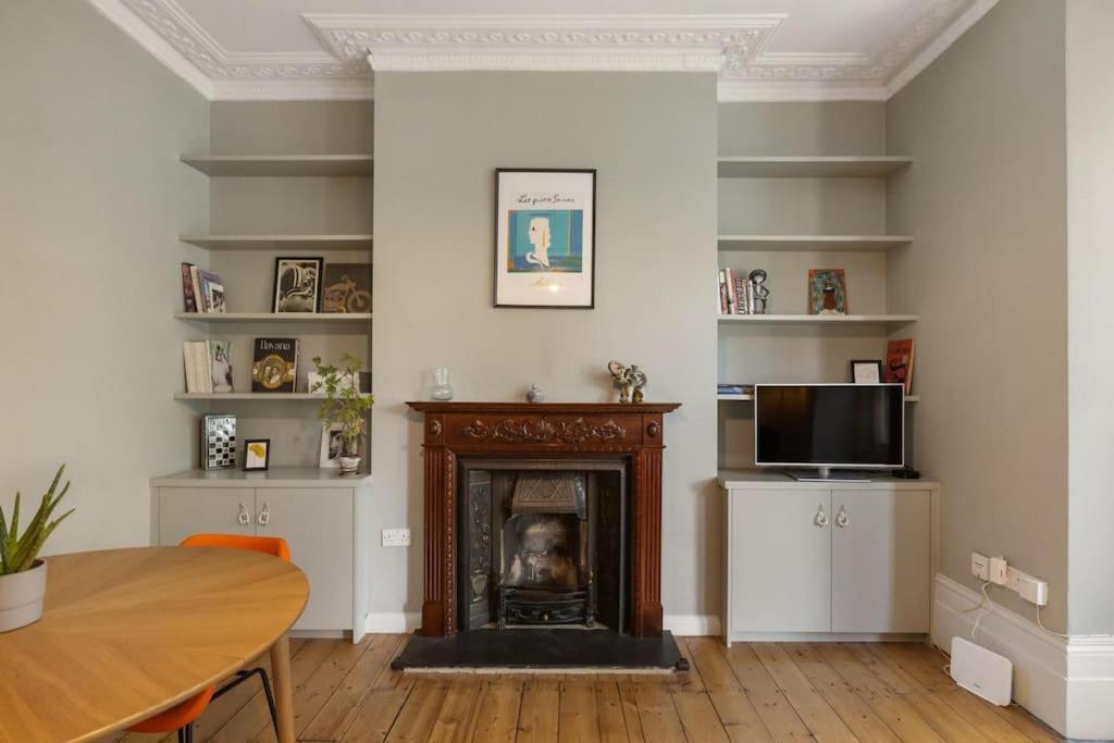 Lägenhet Newington Green, Beautiful 1 Bed