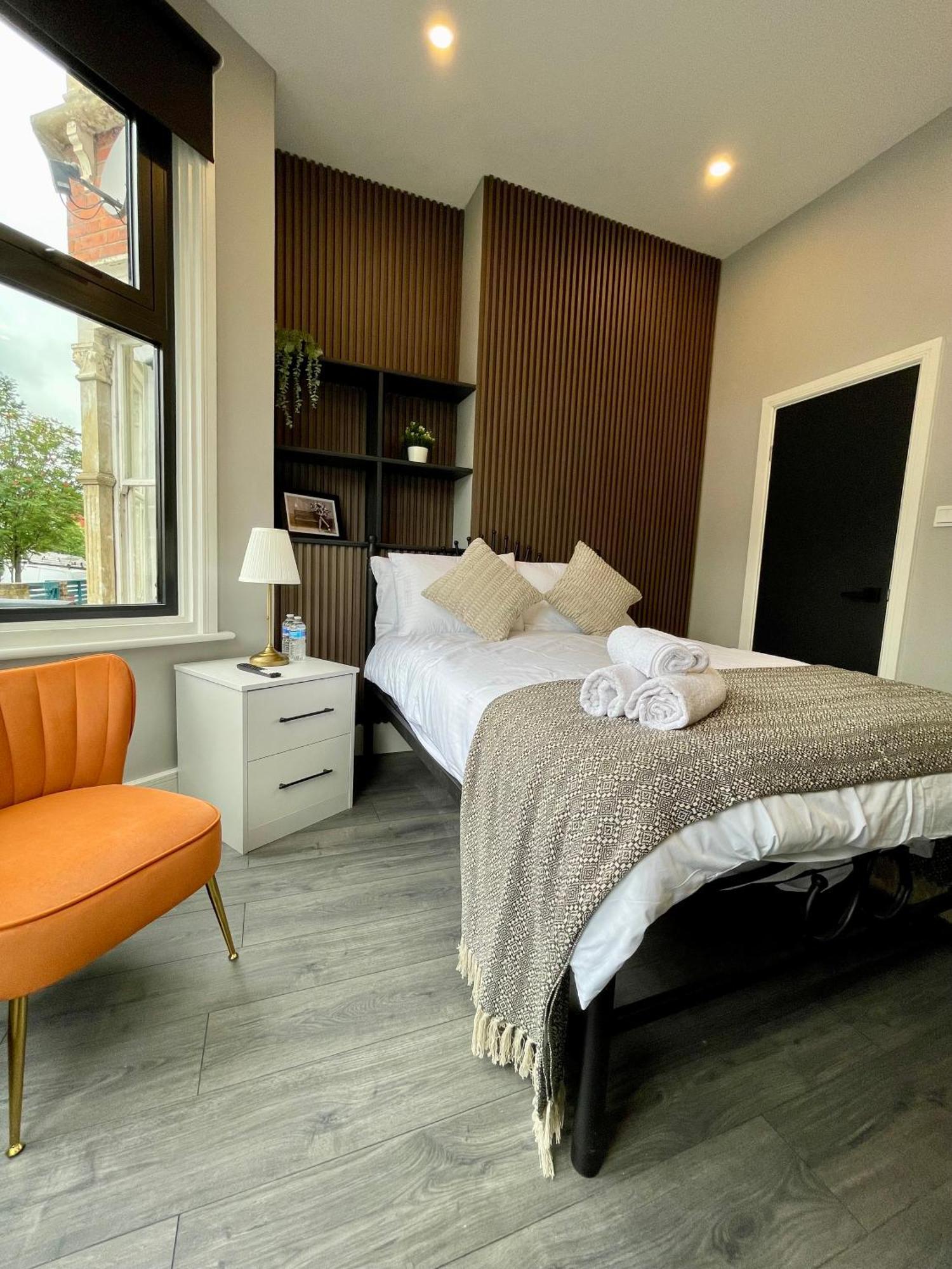 Privatunterkunft Luxury In Vibrant Area