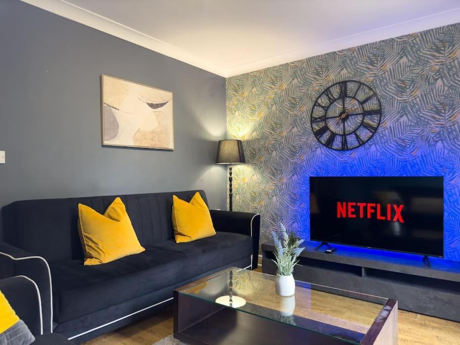Last-minute Reserve L Modern 2 Double Bed For 5 Guests L Hofin Short Lets & Serviced Lägenhet