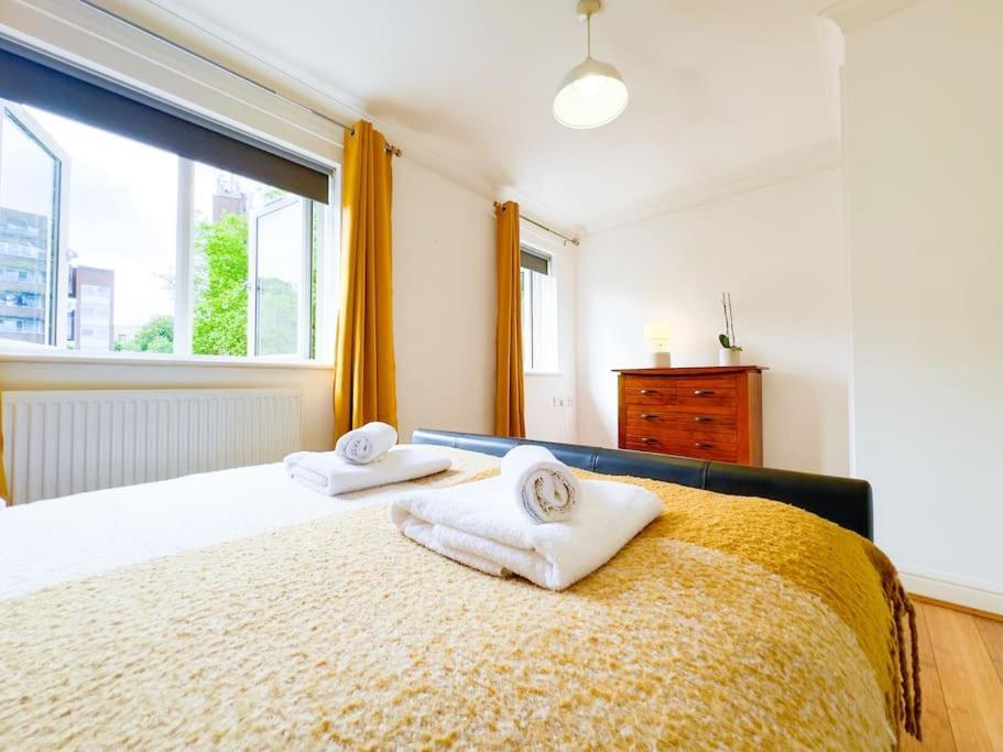 Lägenhet Last-minute Reserve L Modern 2 Double Bed For 5 Guests L Hofin Short Lets & Serviced London
