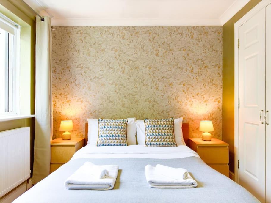 Last-minute Reserve L Modern 2 Double Bed For 5 Guests L Hofin Short Lets & Serviced London