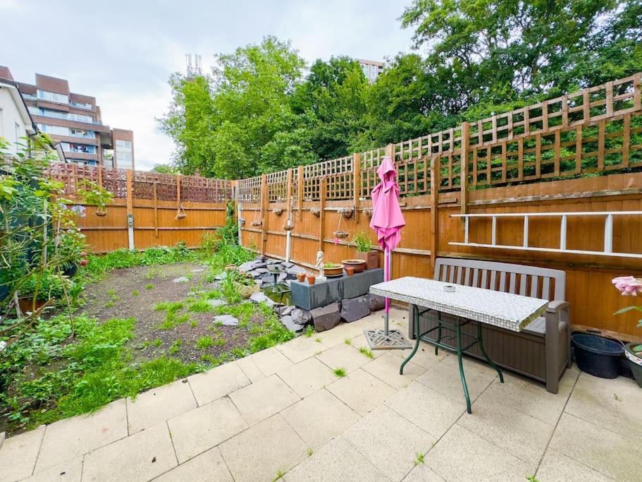 Lägenhet Last-minute Reserve L Modern 2 Double Bed For 5 Guests L Hofin Short Lets & Serviced London