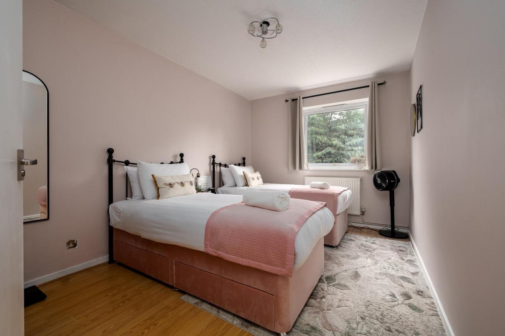 Lägenhet Guestready - Comfort Delight In Wimbledon London