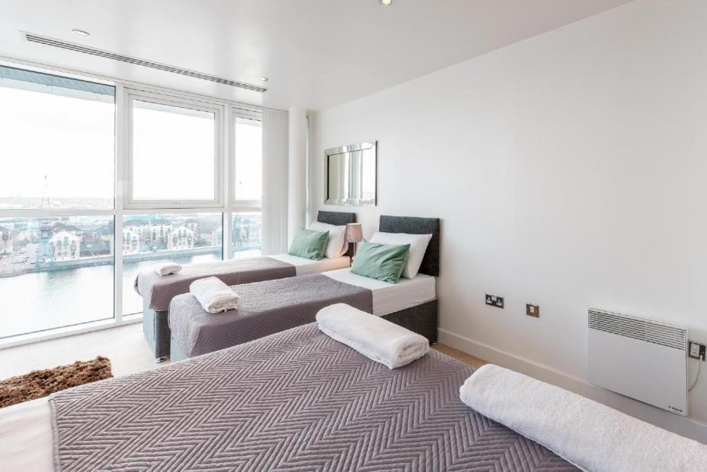 Premium Excel * London
