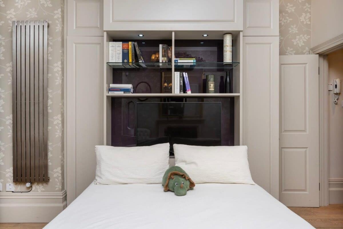 Charming Chelsea Your Cozy Urban Retreat Appartement