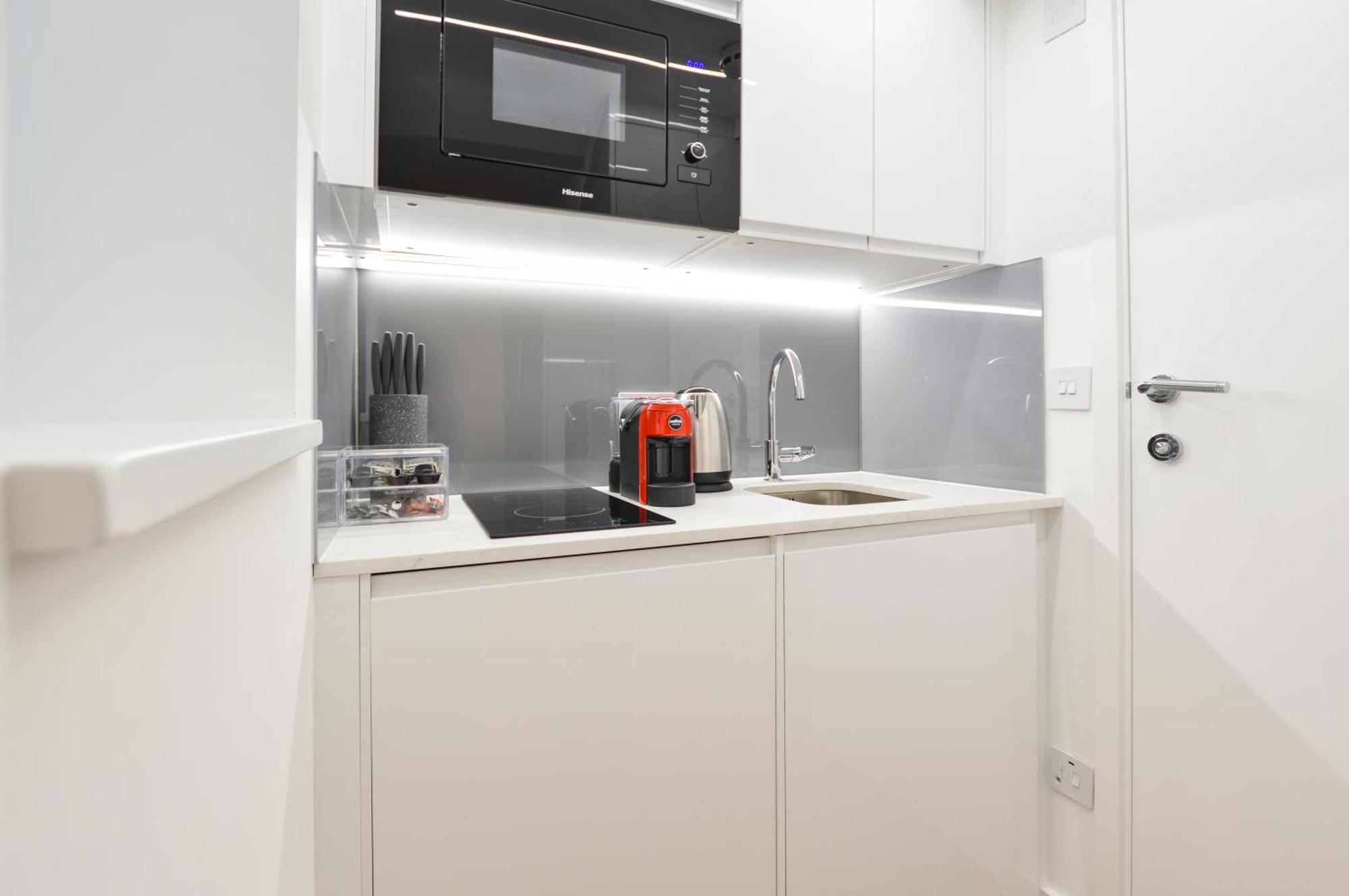 Regents Serviced By Stayprime Appartement