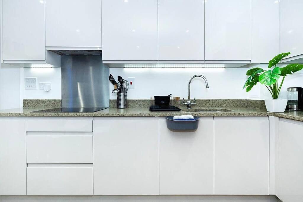 Stylish 2 Bedroom Flat In Wandsworth Appartement *
