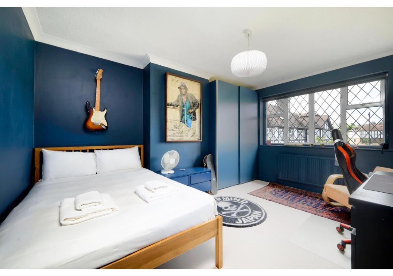 4br House Minutes From Transport & Attractions Feriehus London