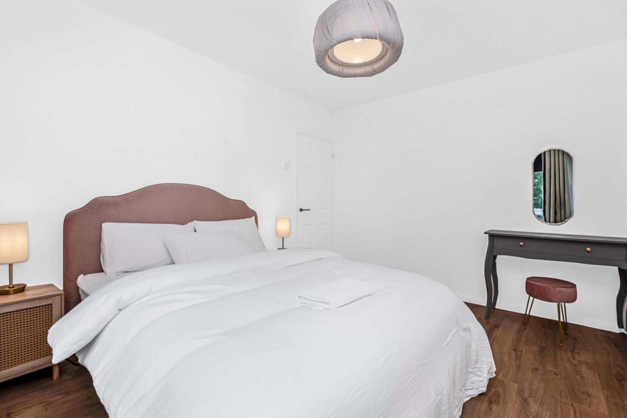 Appartamento Spacious Bridge Flat