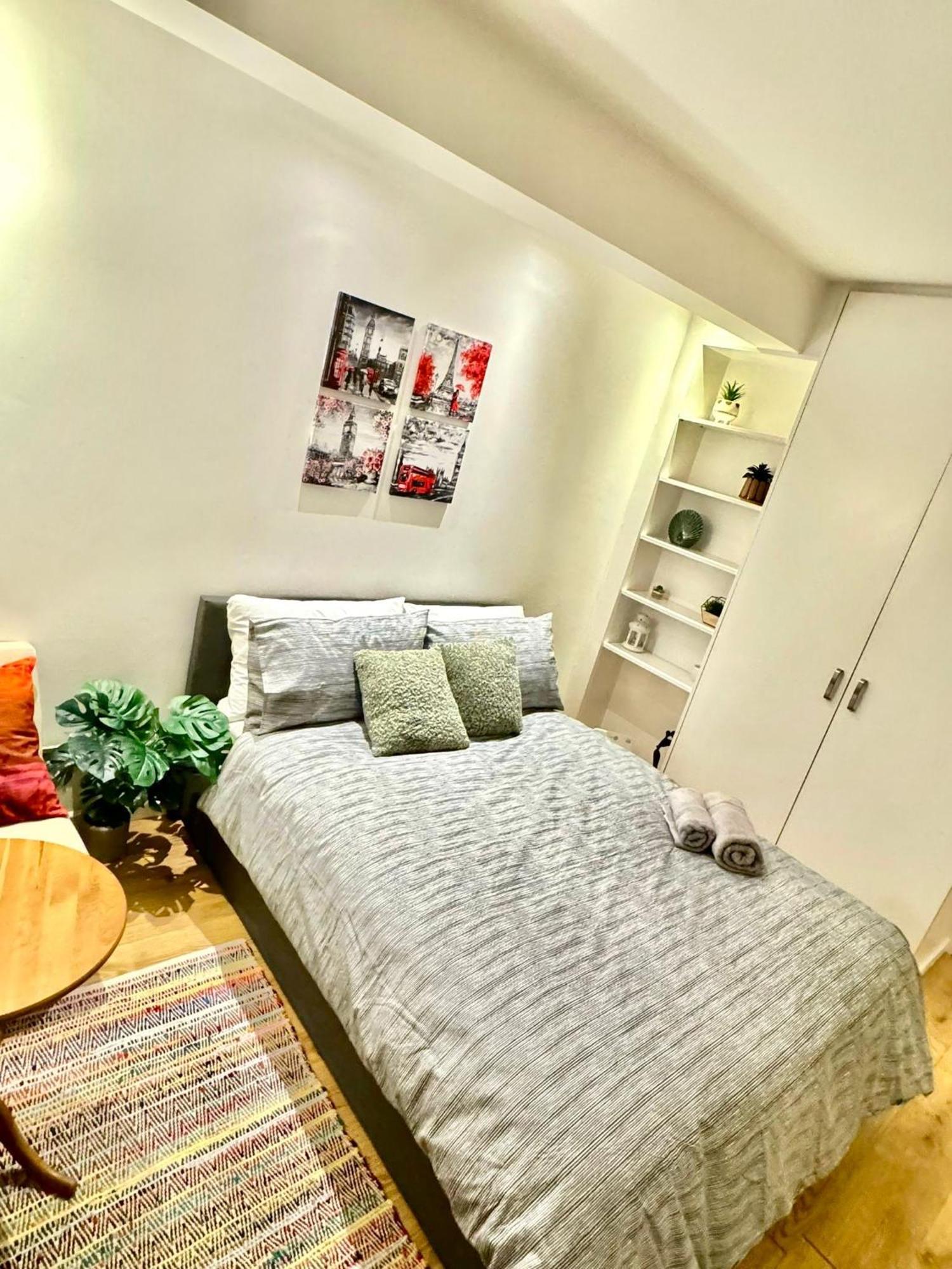 Apartment Charming Chelsea Studio, Harrods, *