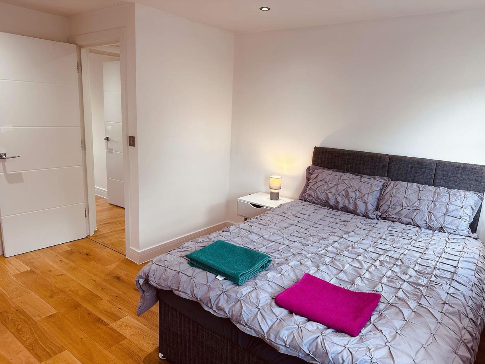 Apartment 3 Bed 2 Bath Near Greenwich Park 6 Guests Maximum London