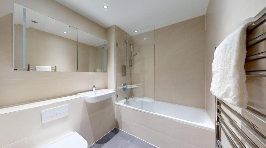 Apartment Skylights 2 Bed Lewisham Catford - Long Reservations Allowed London