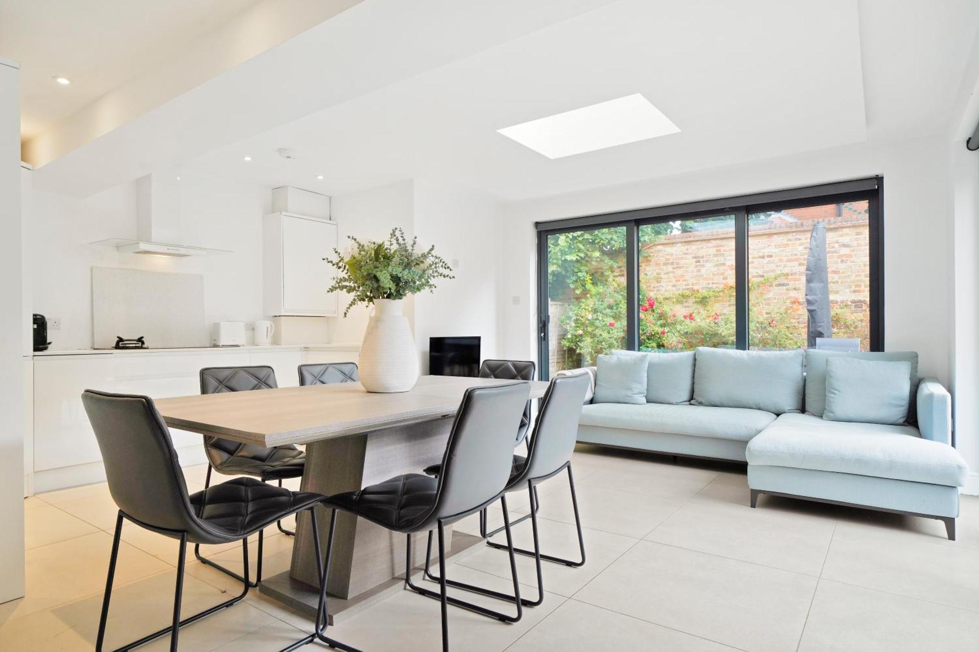 The Wimbledon Hideaway - Glamorous 3bdr House With Garden London