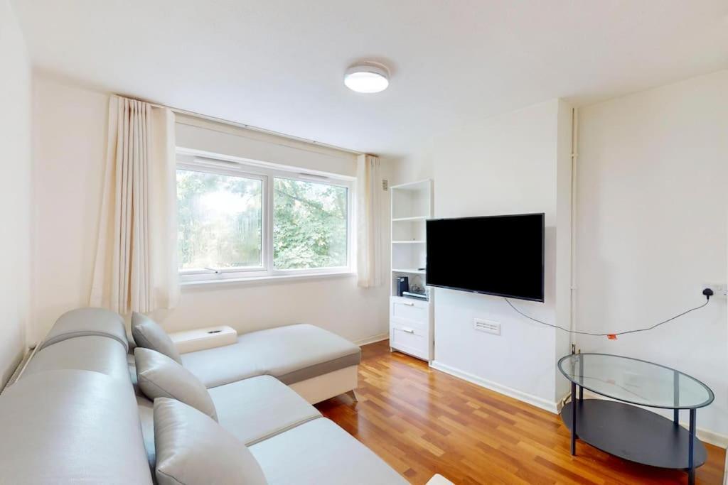 1bed Maisonette With Free Parking In Crystal Palace London