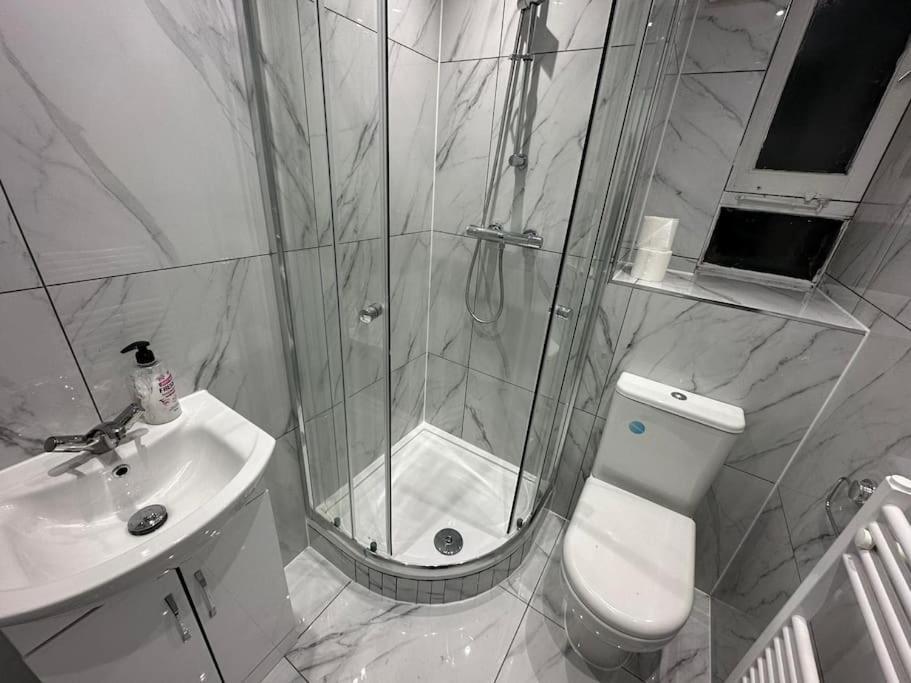 3 Bedroom Flat Kings Cross Apartment