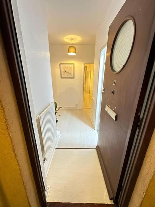 3 Bedroom Flat Kings Cross Apartment London