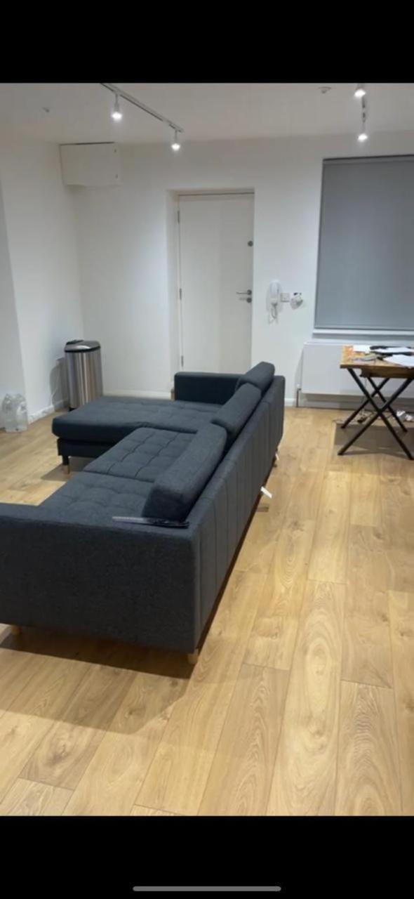 A Cozy Flat In Royalstandard Londra