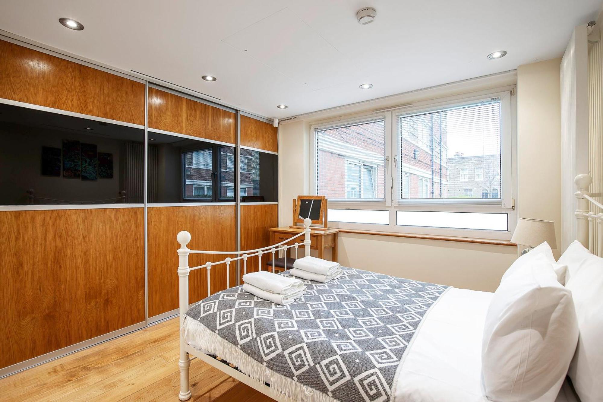 Tower Bridge 2br For 6 With Terrace Appartamento *