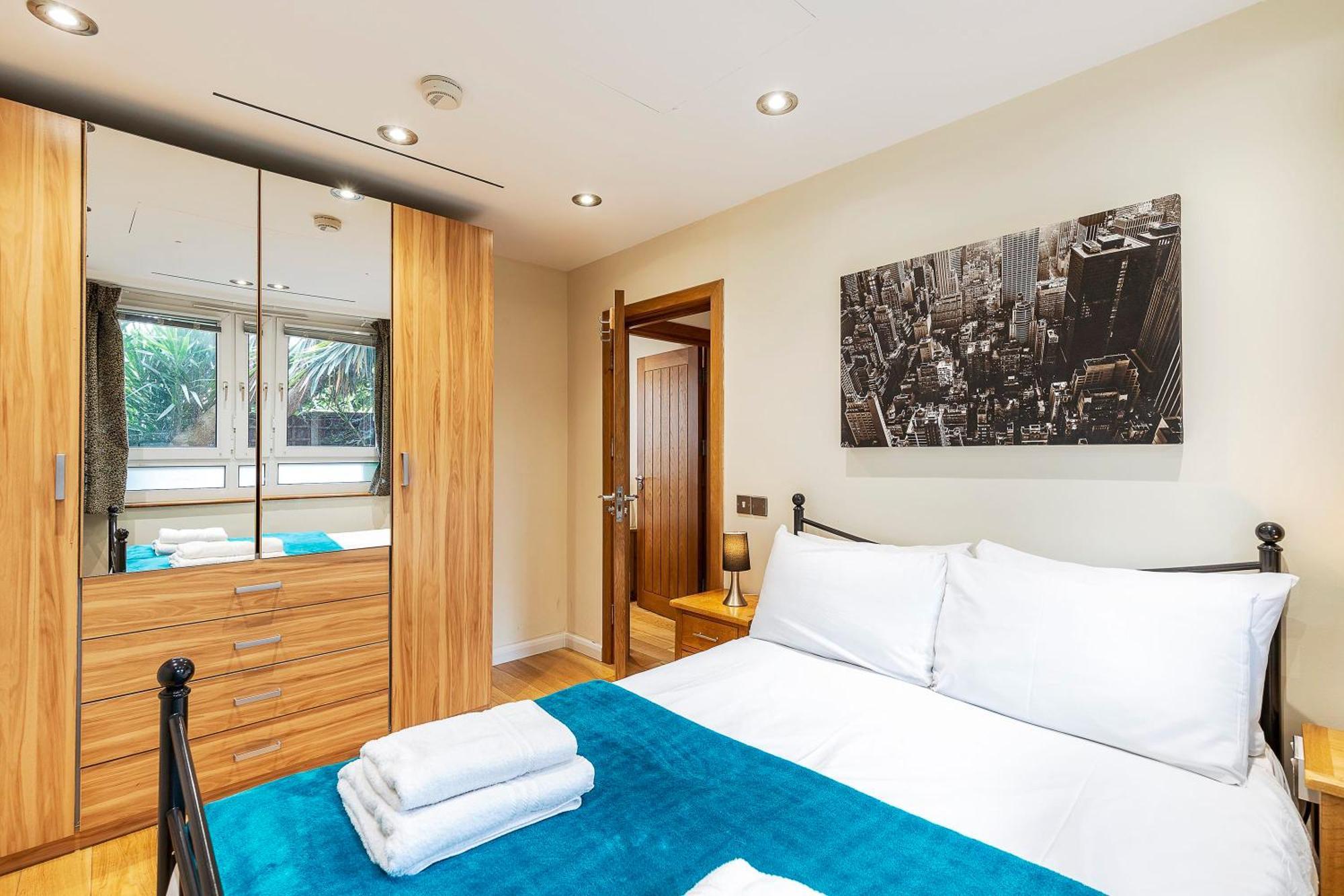 Apartment Tower Bridge 2br For 6 With Terrace *