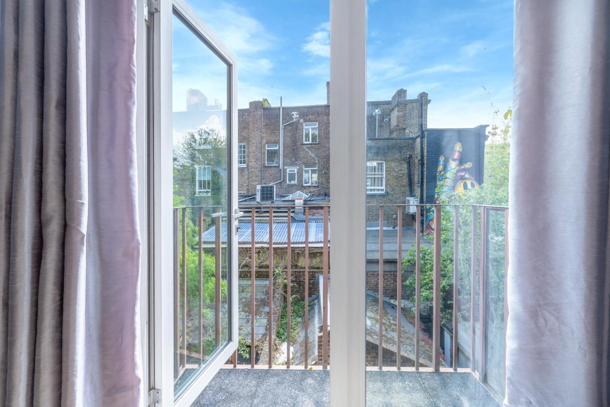 Appartamento Magnificent 3br With Balcony