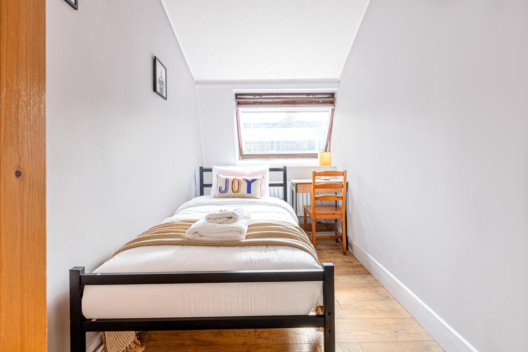 Appartamento Magnificent 3br With Balcony