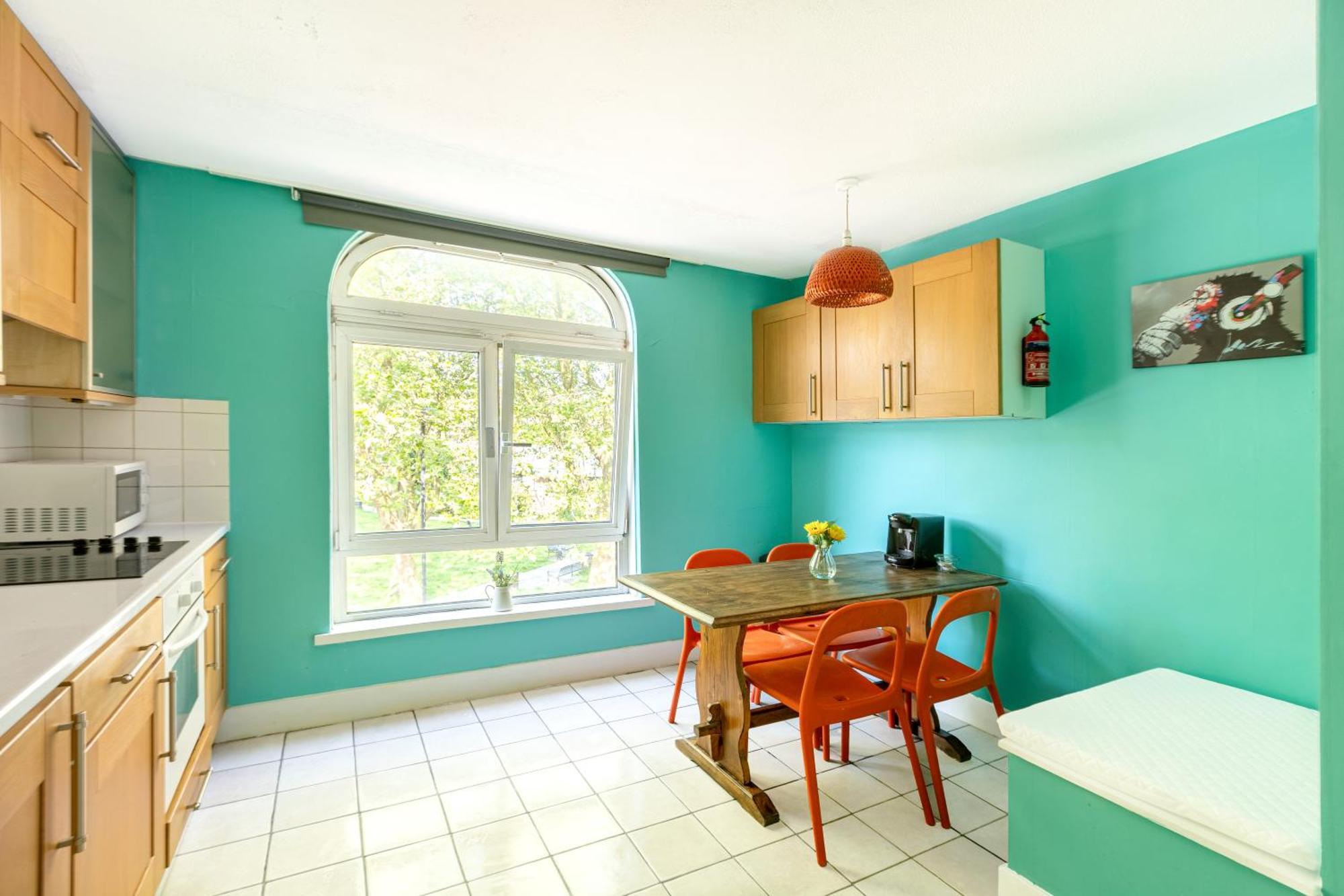 Magnificent 3br With Balcony Appartamento Londra