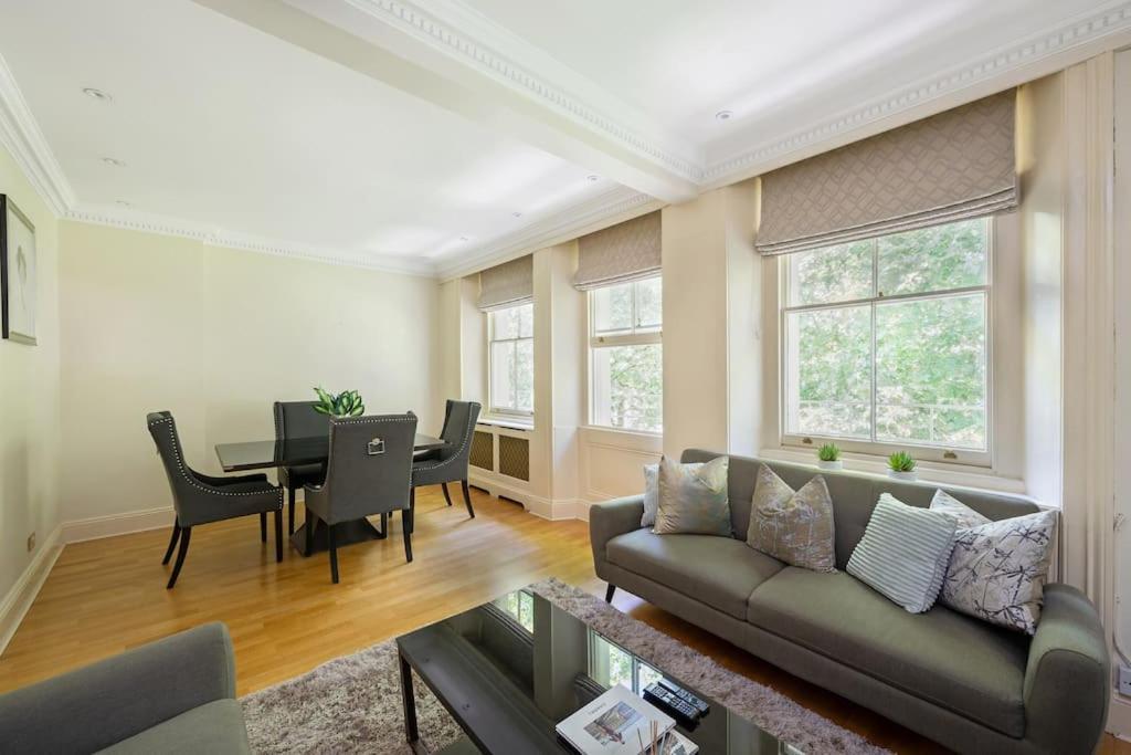 Beautiful 2-bed With Private Elevator - Next To Winter Wonderland Hyde Park & Harrods Londres