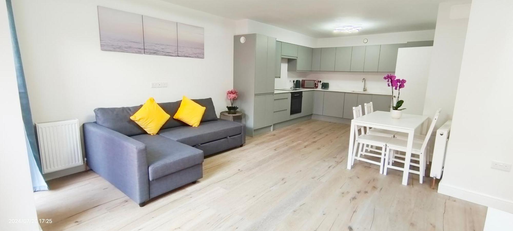 Spacious 2b2b With Garden Appartement
