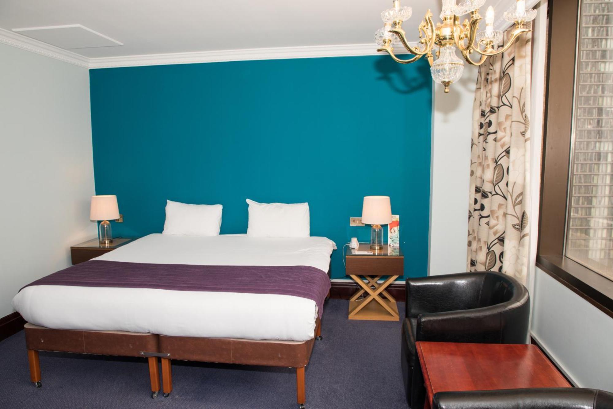 Britannia International Canary Wharf 4*