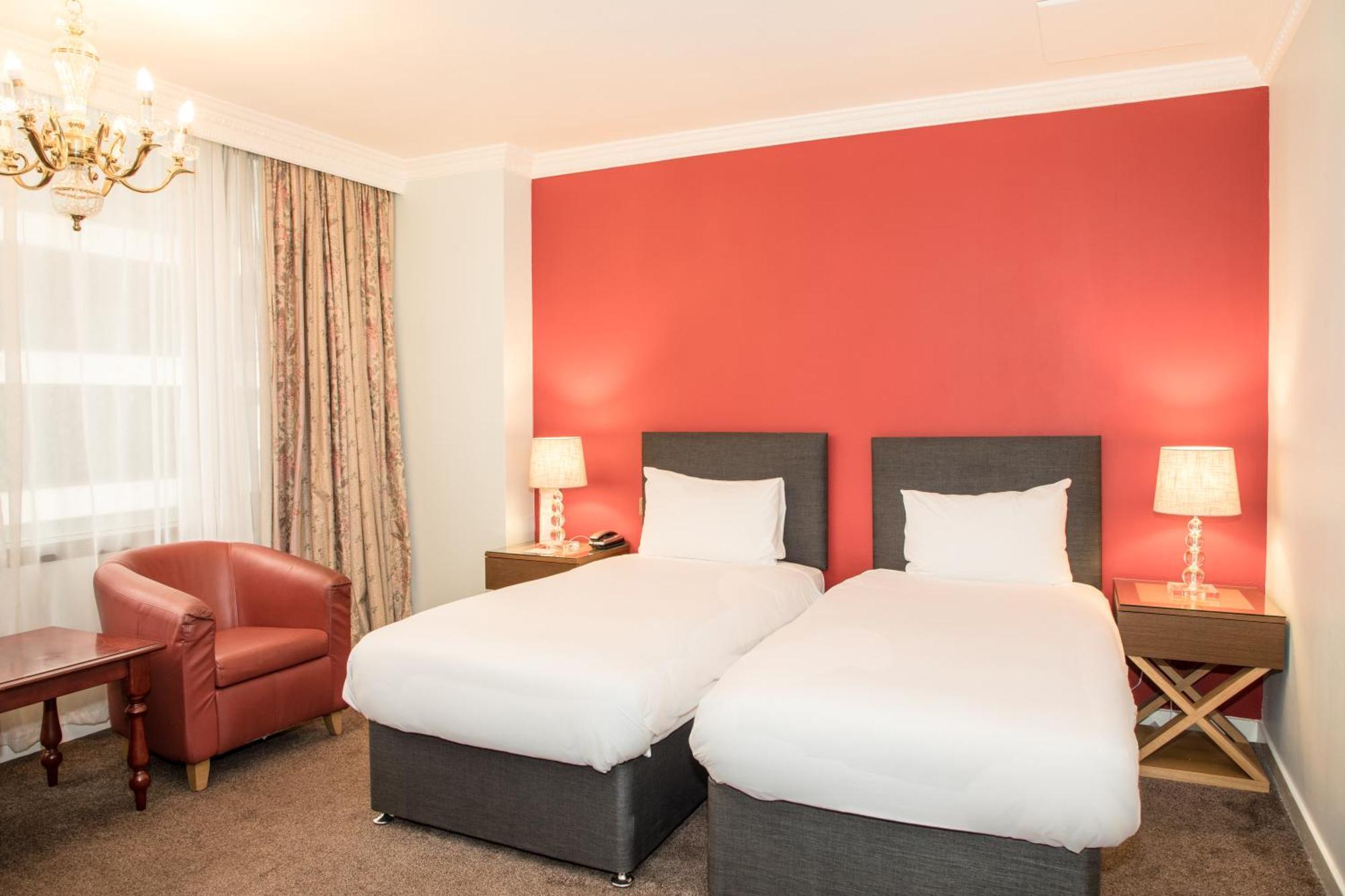 Hotel Britannia International Canary Wharf 4*