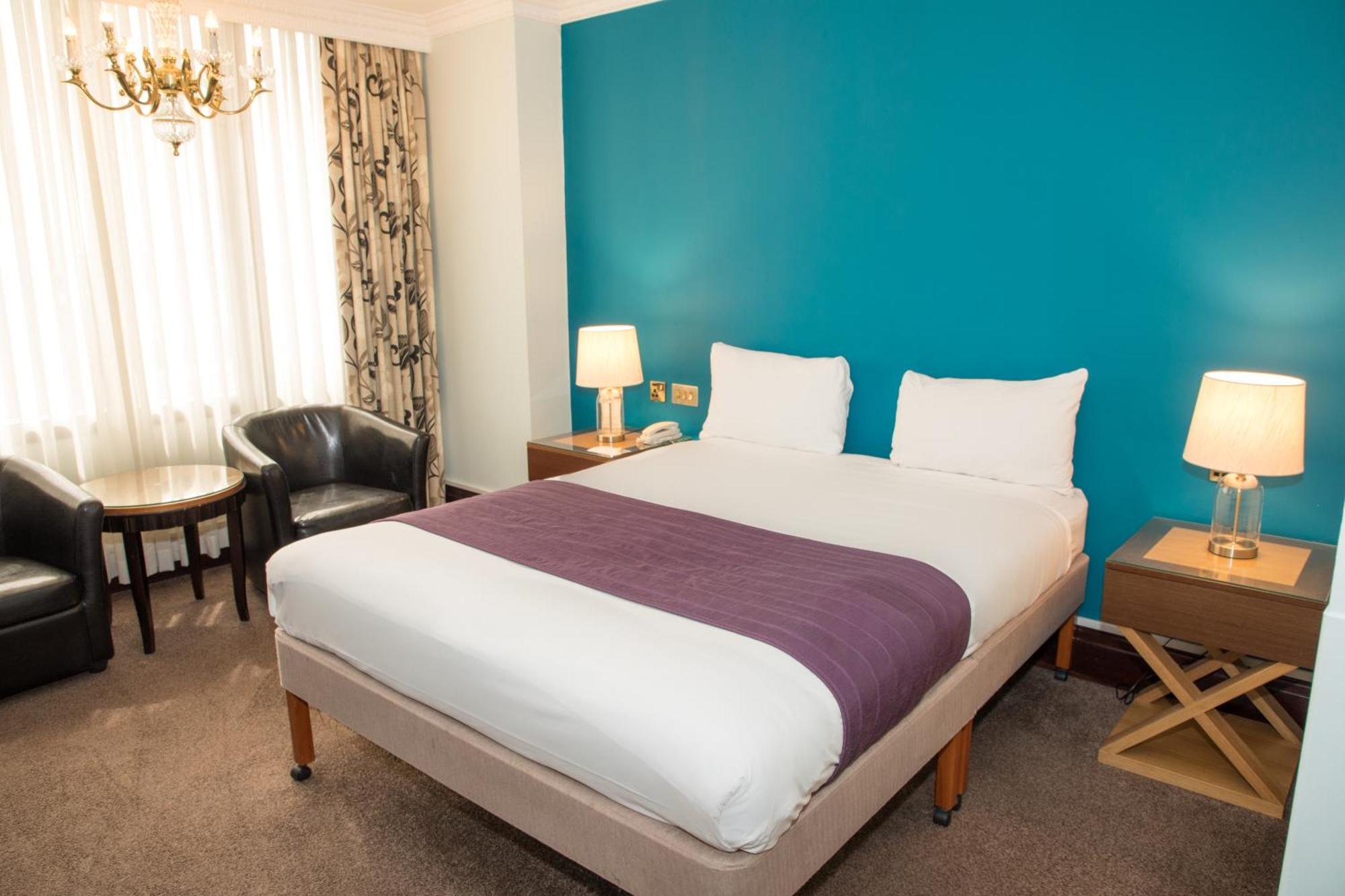 Britannia International Canary Wharf 4*
