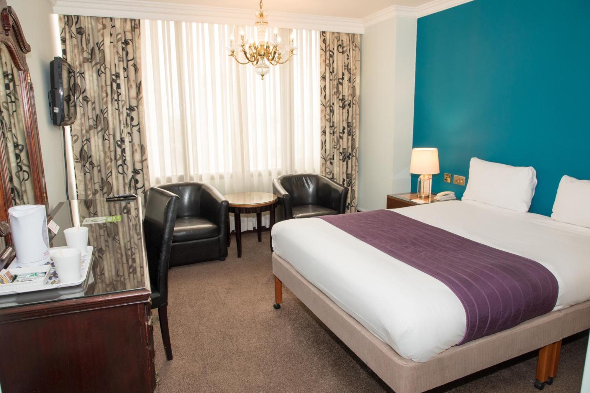 Britannia International Canary Wharf Hotel 4*
