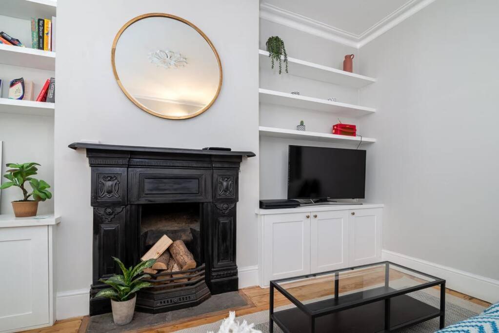 Beautiful & Cosy 1-bedroom In Clapham London