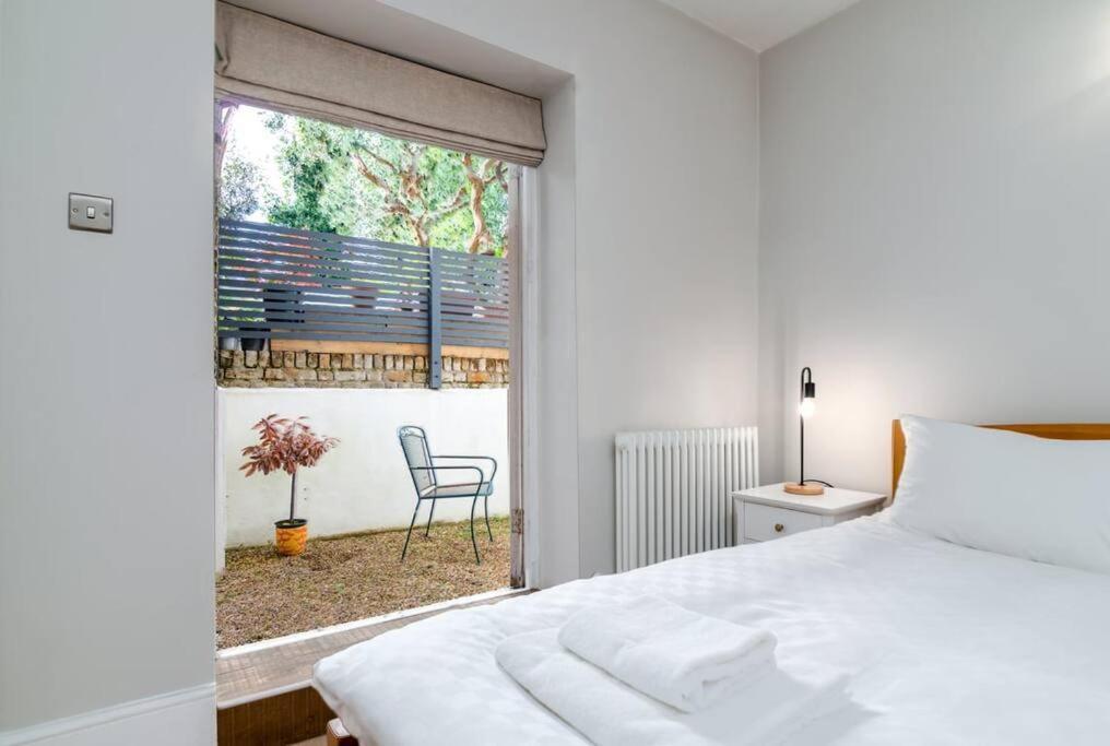 Beautiful & Cosy 1-bedroom In Clapham London