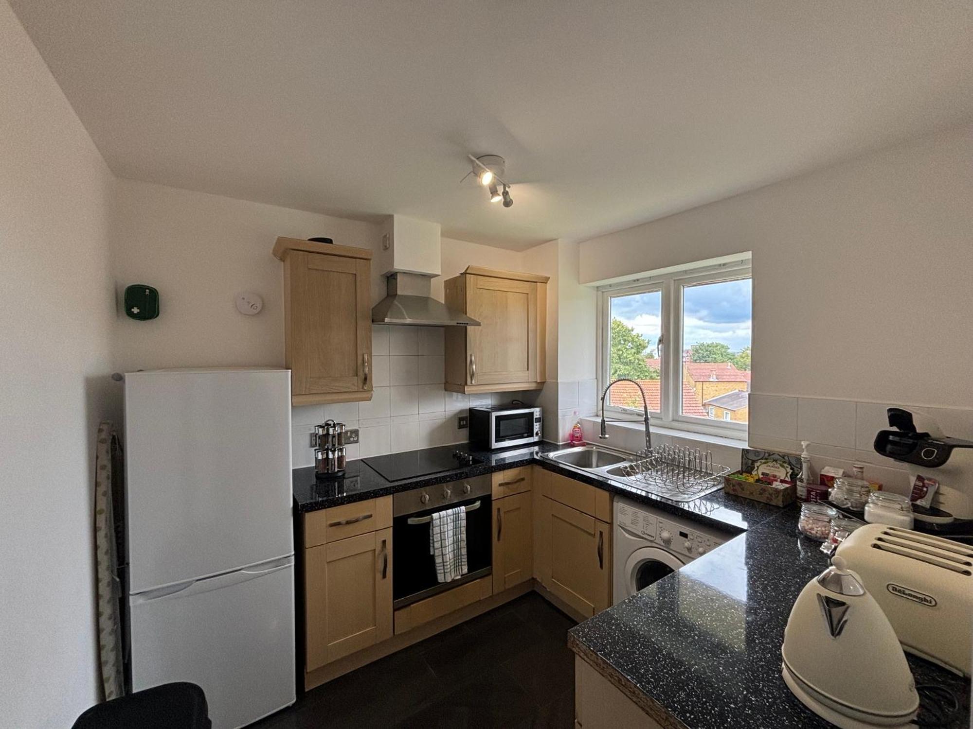 Skyline Haven - Modern 2br Free Parking & 4ktv Lägenhet London