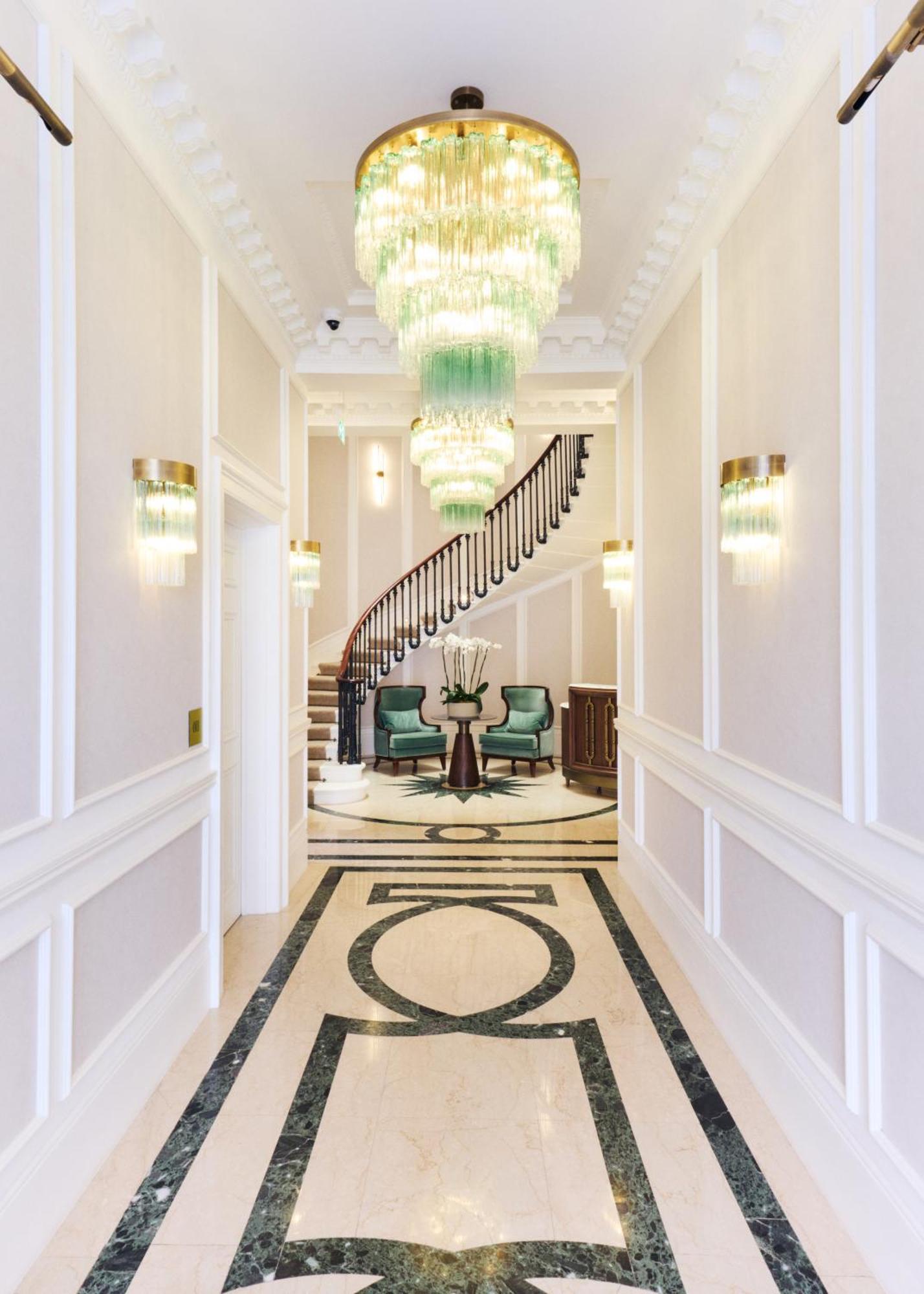 2 Chesham Hotell London