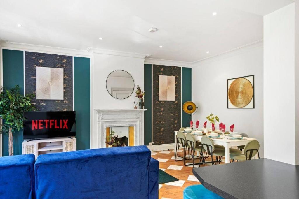 Appartement Modern Deluxe 3 Bed In Putney - Parking Londen