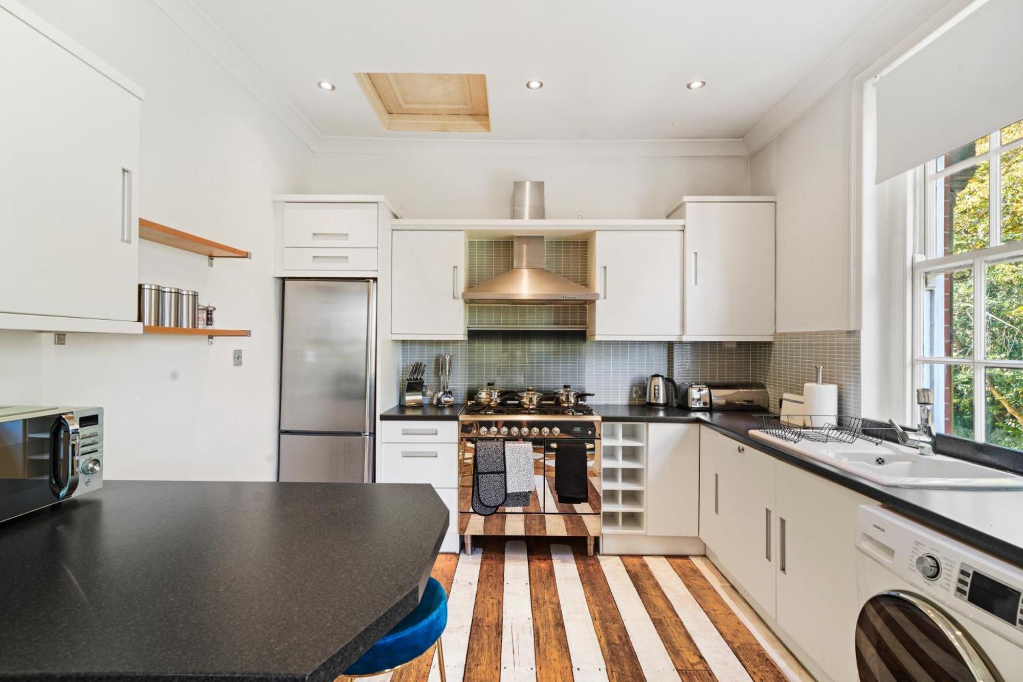 Appartement Modern Deluxe 3 Bed In Putney - Parking *