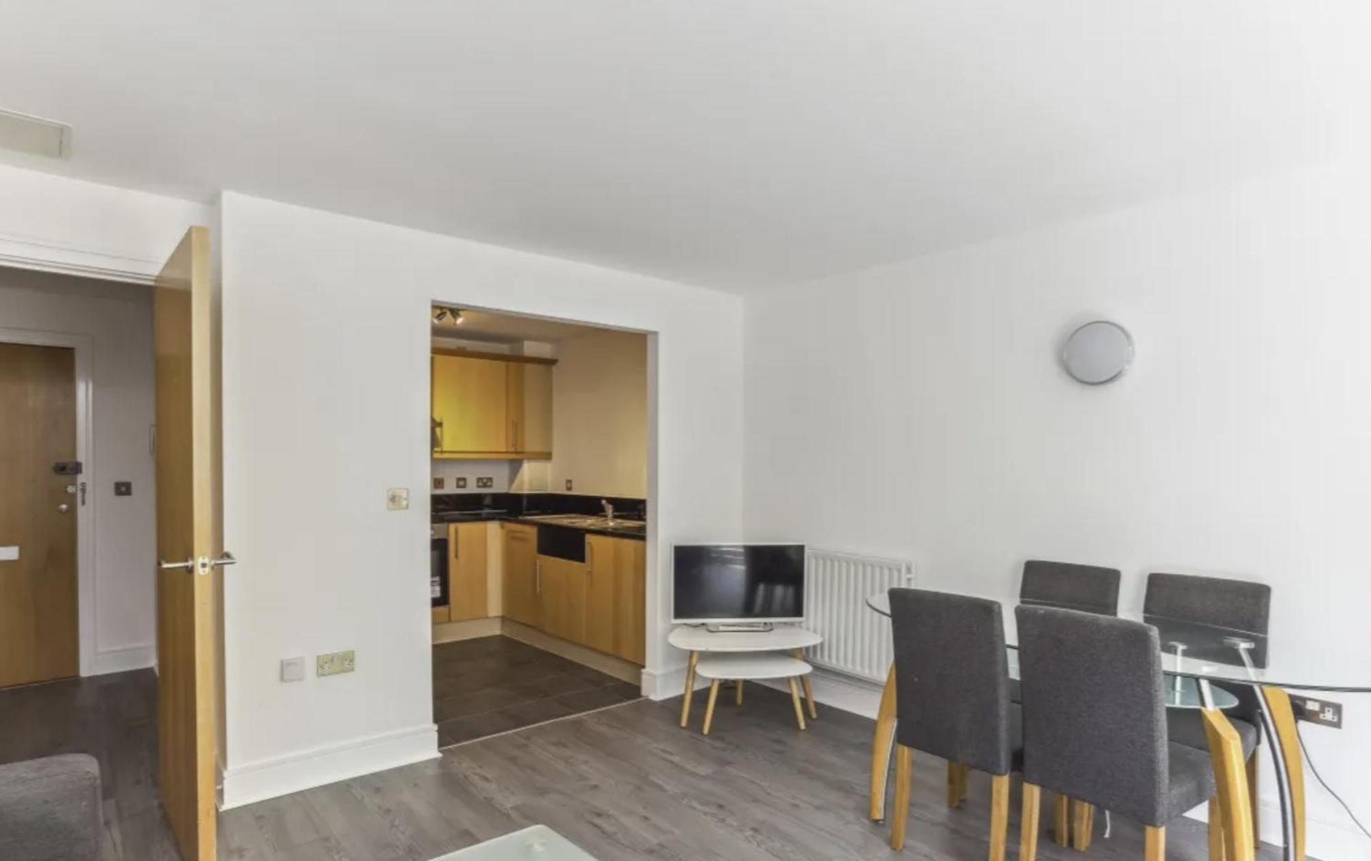 High End Flat In Knightsbridge London