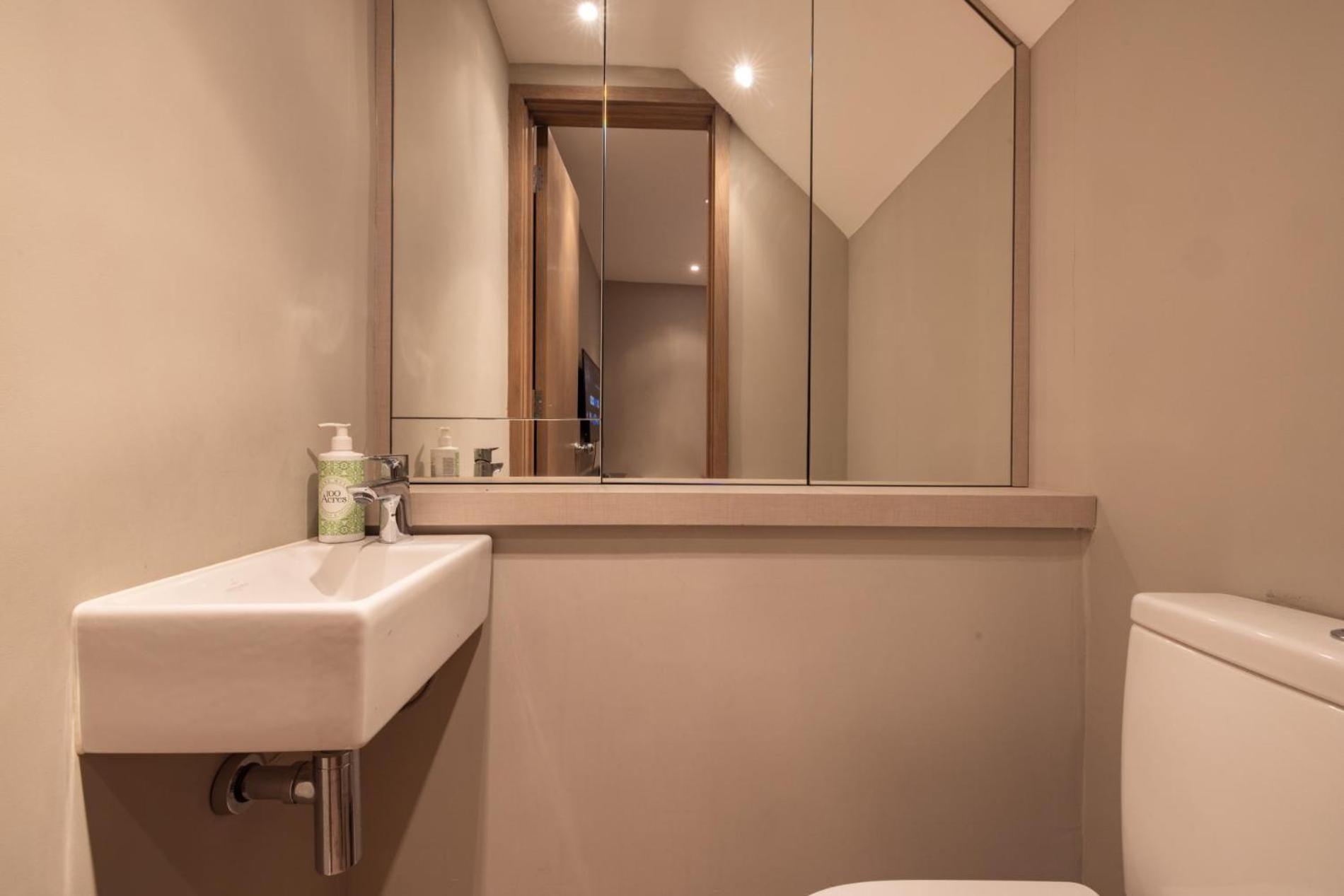 Feriehus Sunny In Chelsea - Luxurious 3 Bedroom Chelsea *