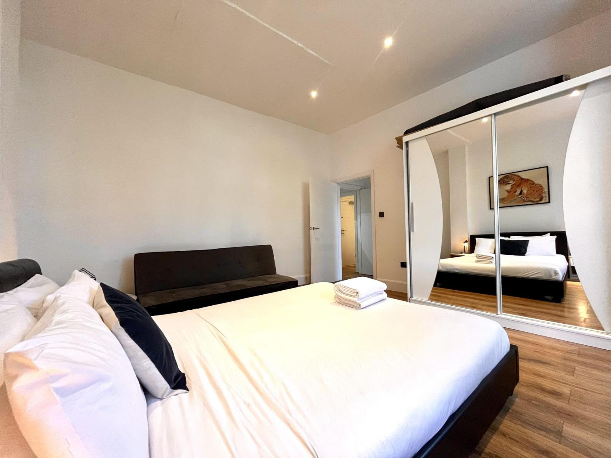 Spacious Comfort In Heart Of Camden Apartment *