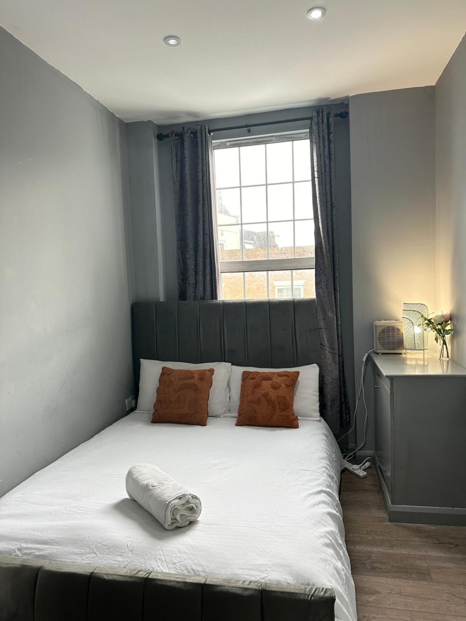 Kingcross 3 Bedroom Flat, 3mins To Euston Londen