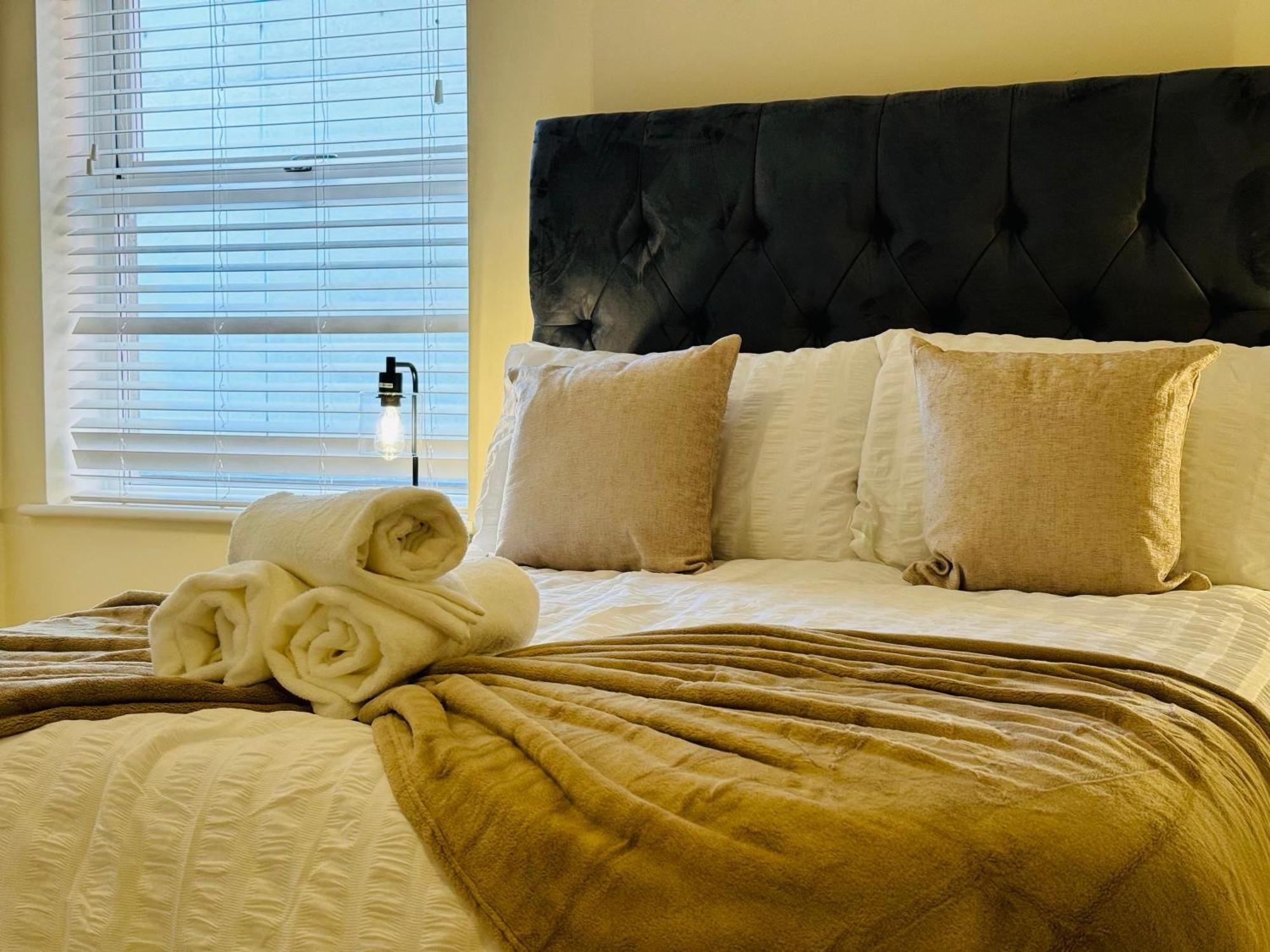 Appartement Ground Floor Wimbledon Flat With Parking Londen