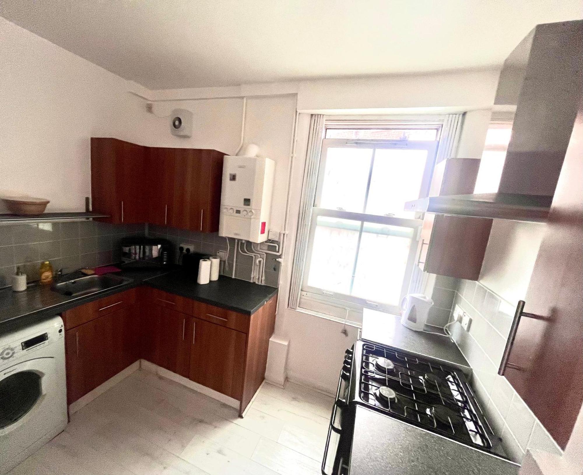 One Bedroom Flat Nine Elms Sw8 Appartement *