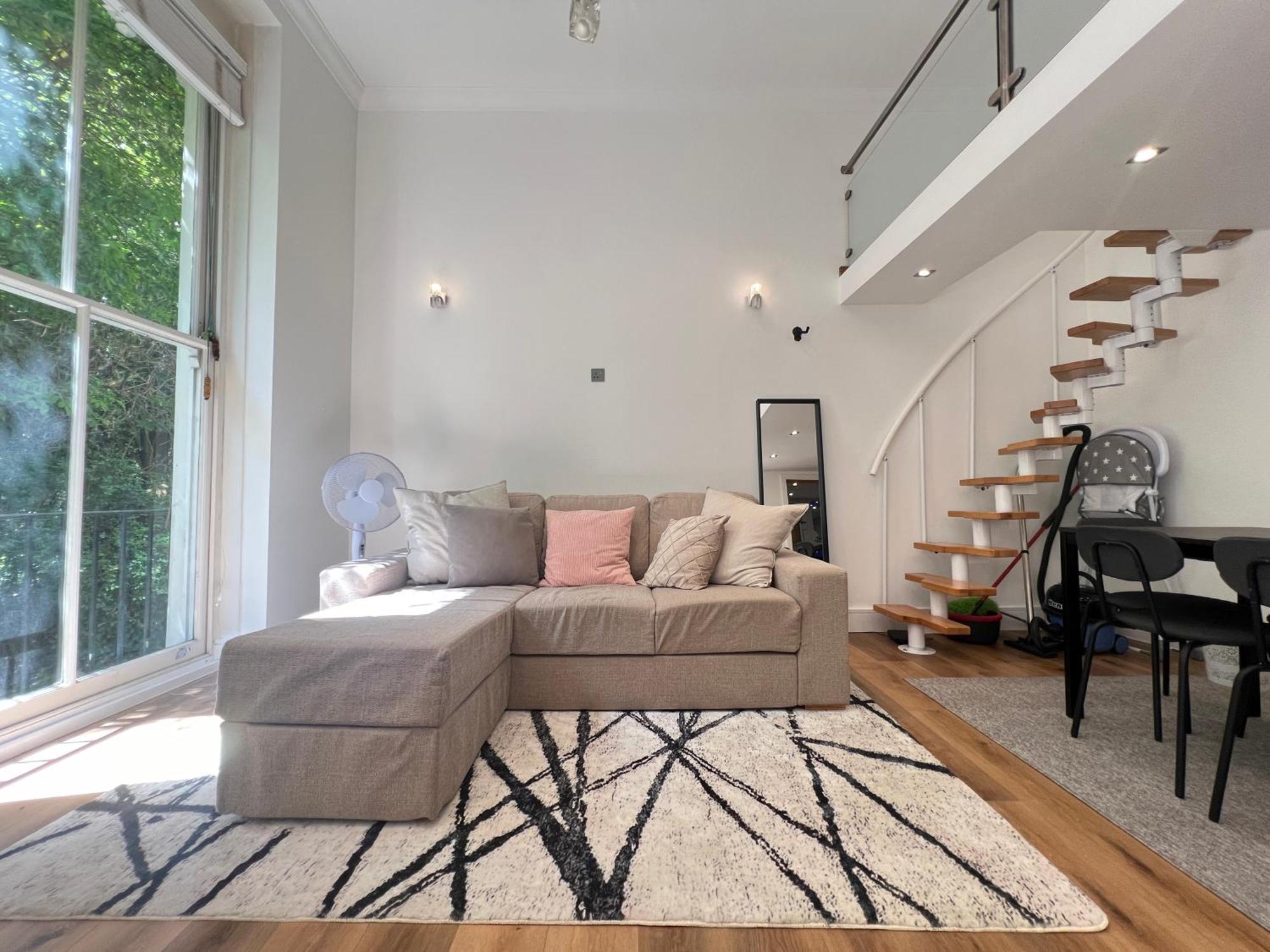 Appartamento 3.5 High Ceilings - Centrally Located