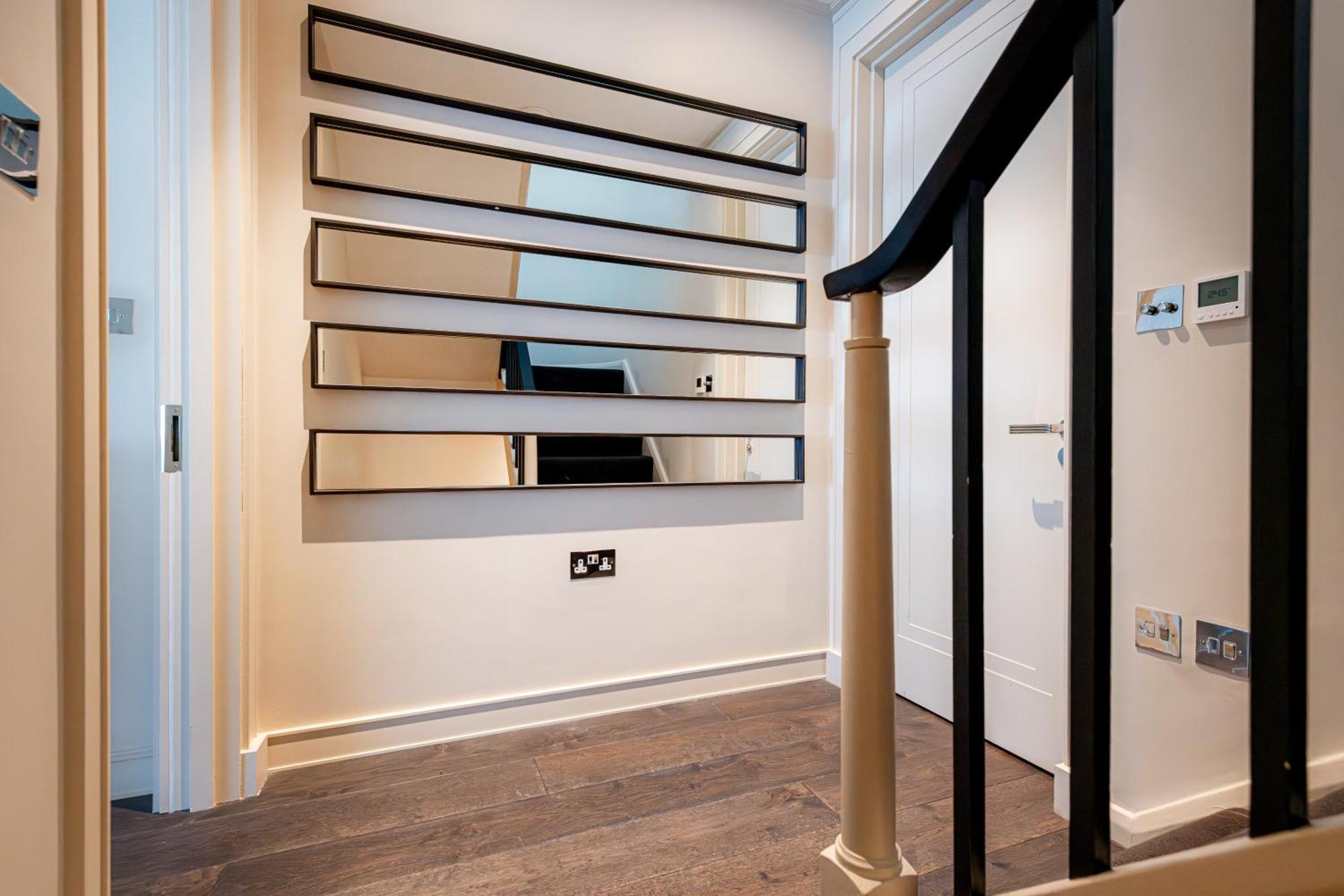 Luxury 3br In Belgravia, Near Victoria * London