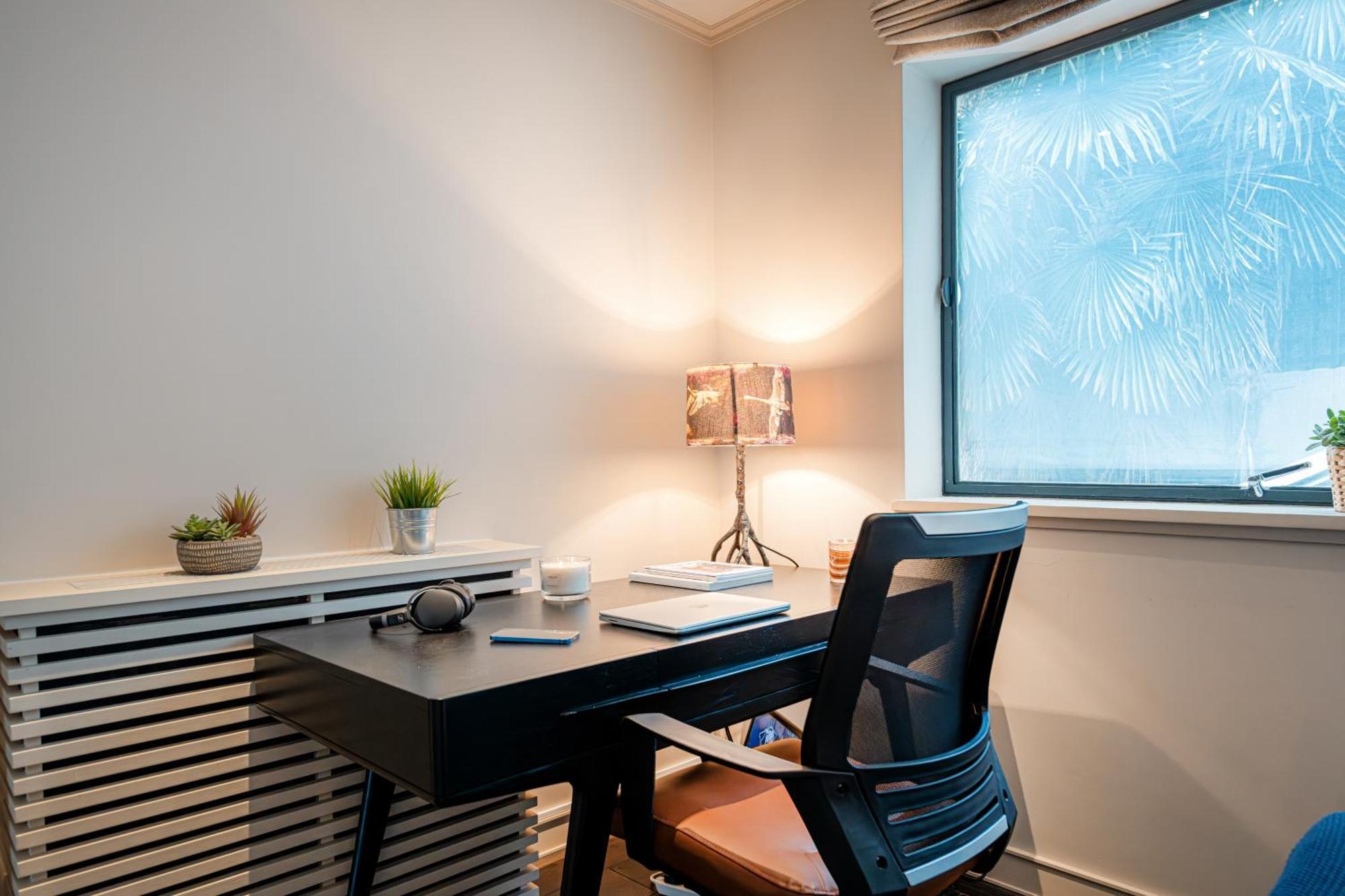 Luxury 3br In Belgravia, Near Victoria * London
