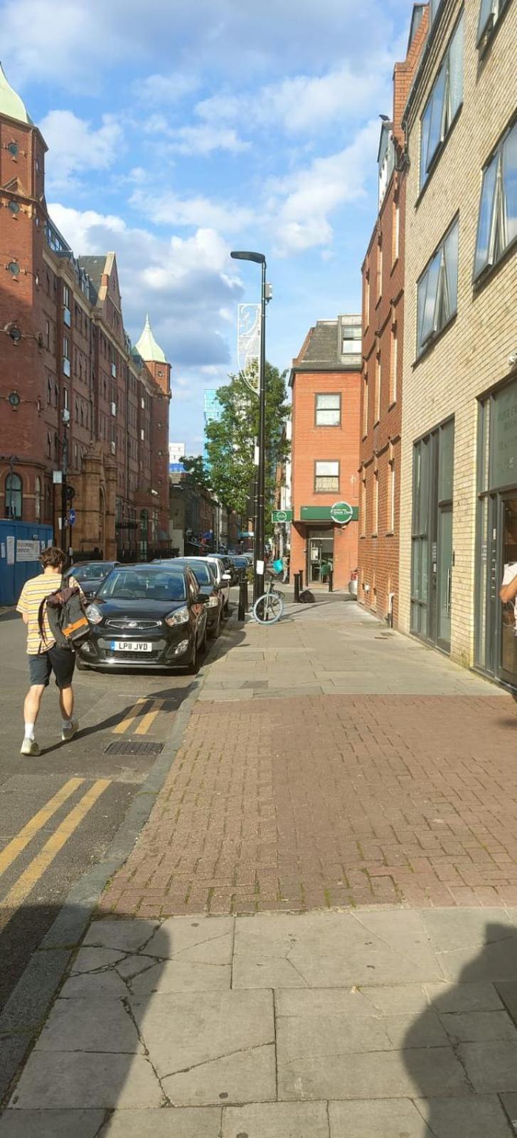 Lovely Cozy One Bedroom In Whitechapel Appartamento *