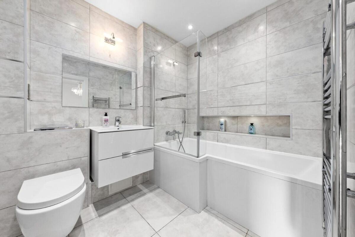 Bermondsey Guest house *