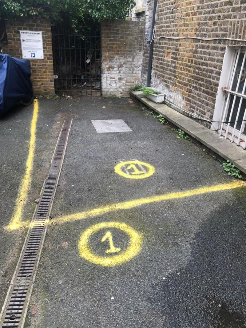 Kensington Secret Gem *